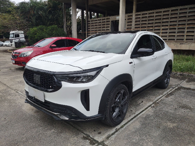 FIAT FASTBACK TURBO 270 2023