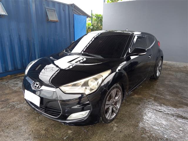 HYUNDAI VELOSTER 2012