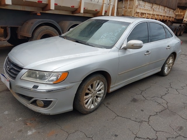 HYUNDAI AZERA 3.3 V6 2011