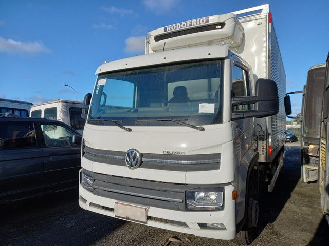 VOLKSWAGEN 11.180 DRC 4X2 REFRIGERADO 2022