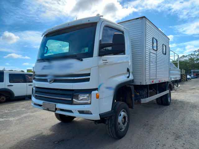 VOLKSWAGEN 11.180 DRC 4X2 2023