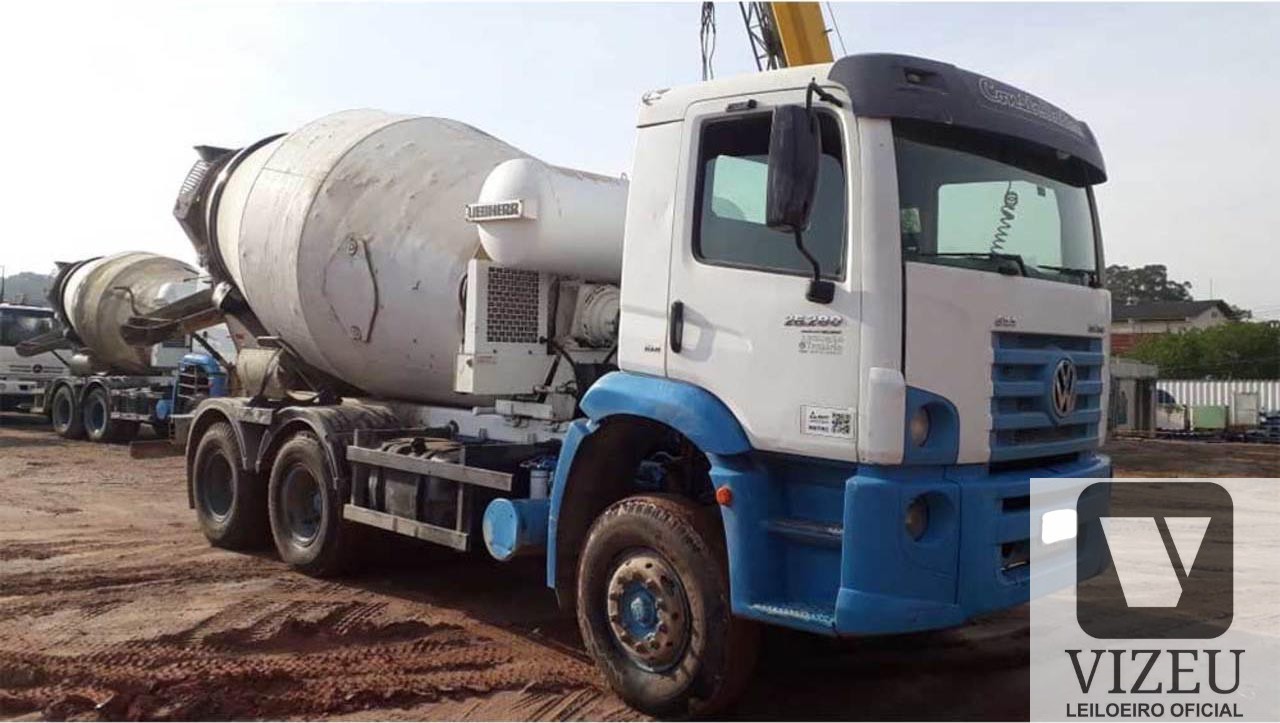 VOLKSWAGEN 26 280 2013