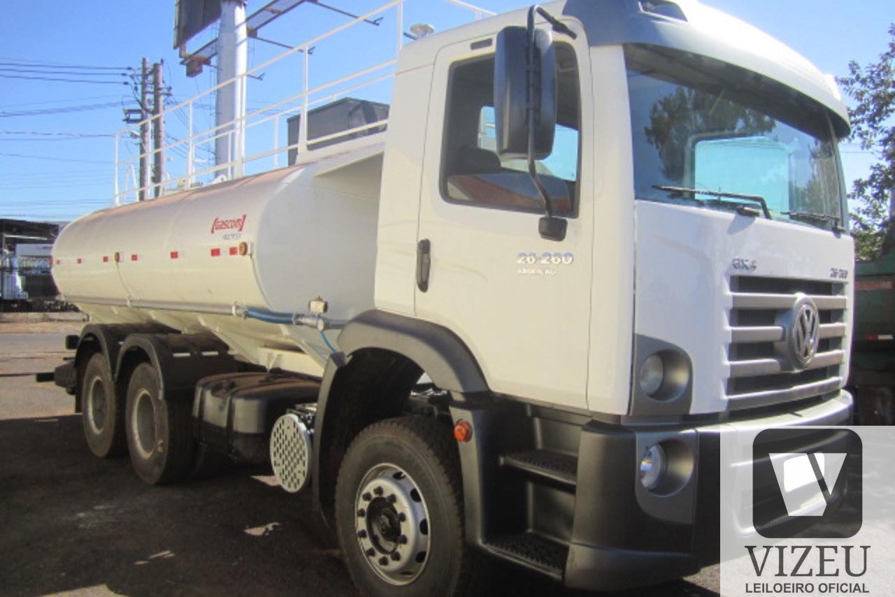 VOLKSWAGEN 26 260 2011