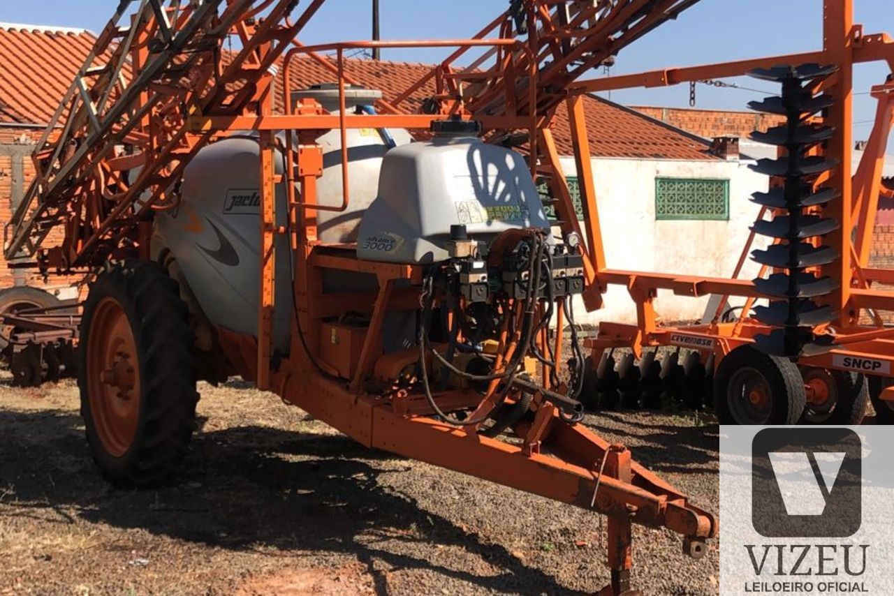 JACTO ADVANCE 3000L AM24 2009