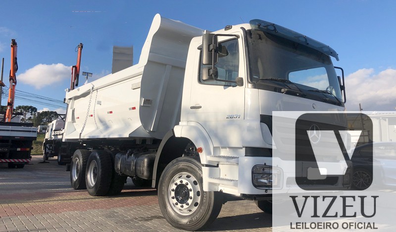 MERCEDES BENZ MB2831 2011 – 6X4 – CAÇAMBA ROSSETTI 14M³