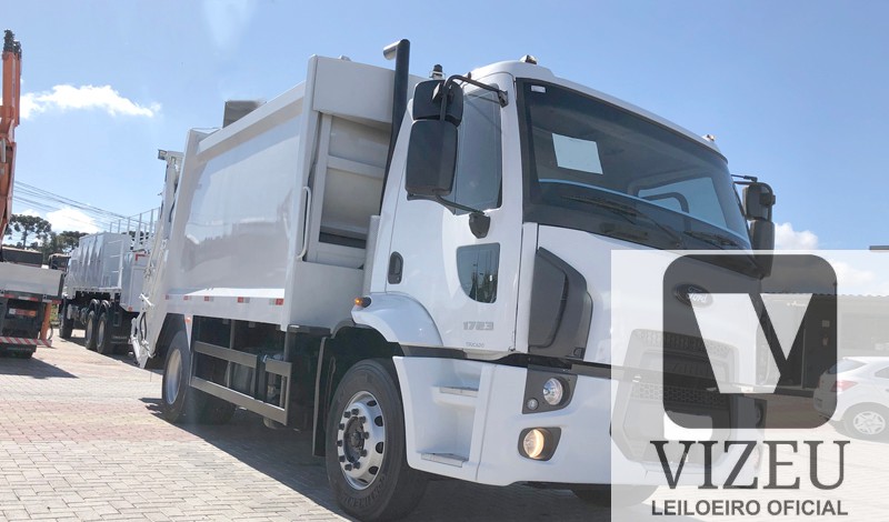 FORD CARGO1723 2013 – 4X2 – COMPACTADOR DE LIXO – 6CC
