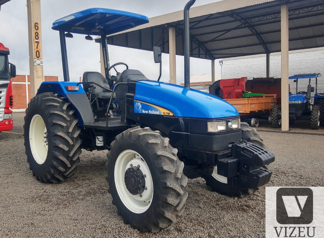 NEW HOLLAND TL75 2011