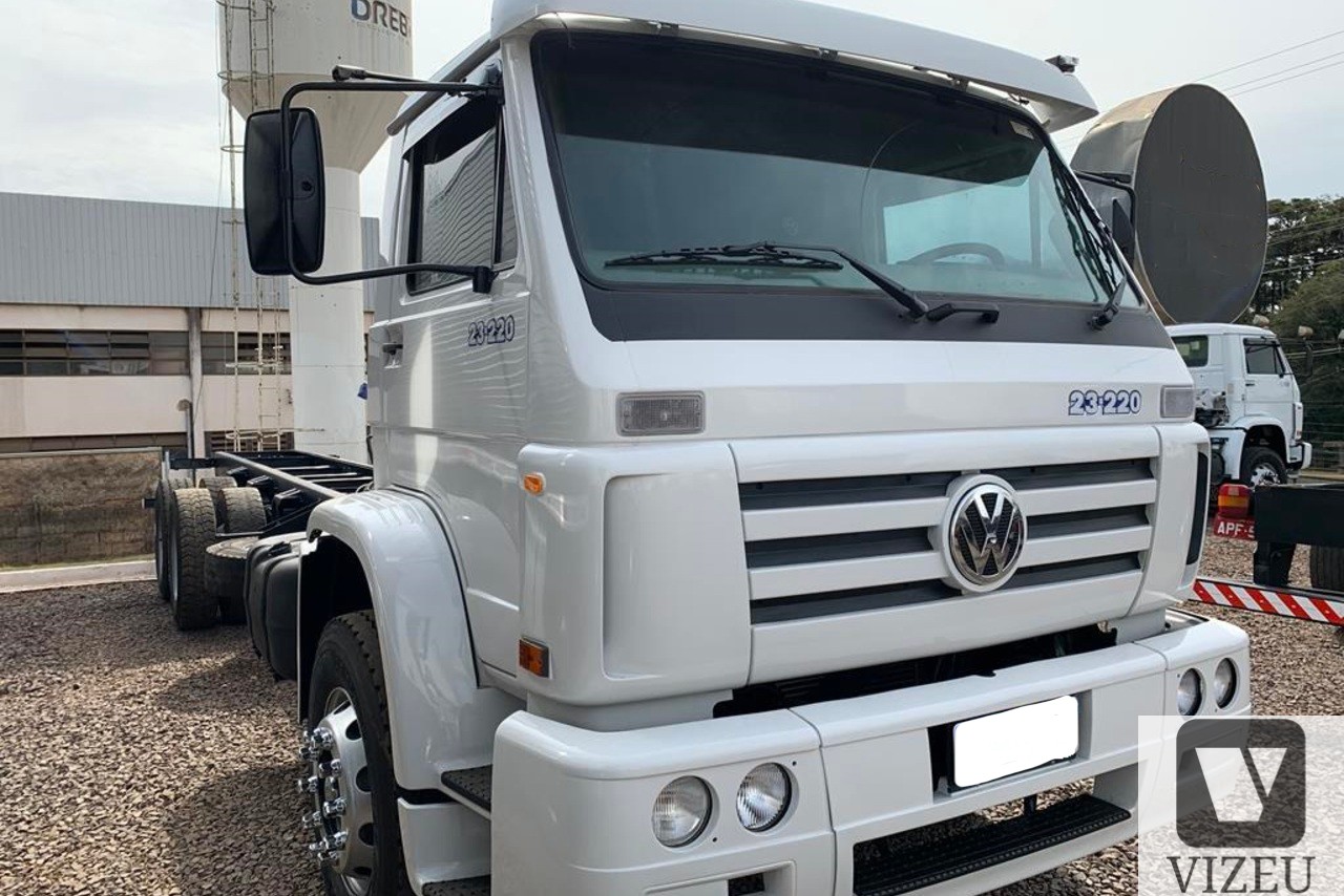 VOLKSWAGEN 23 220 2005 1