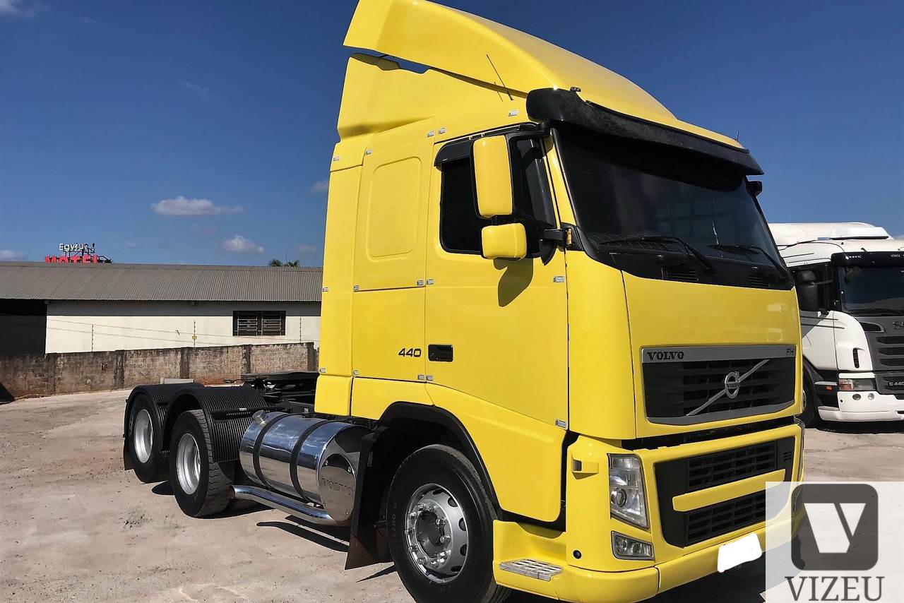 VOLVO FH12 440 2010