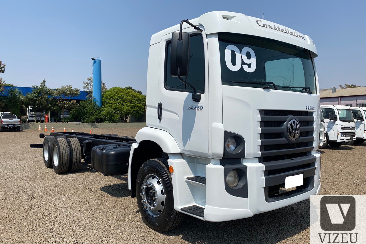 VOLKSWAGEN 24 250 2009 1