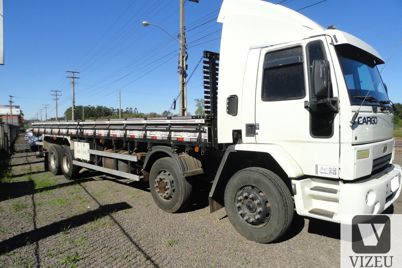 FORD CARGO 2428 2011