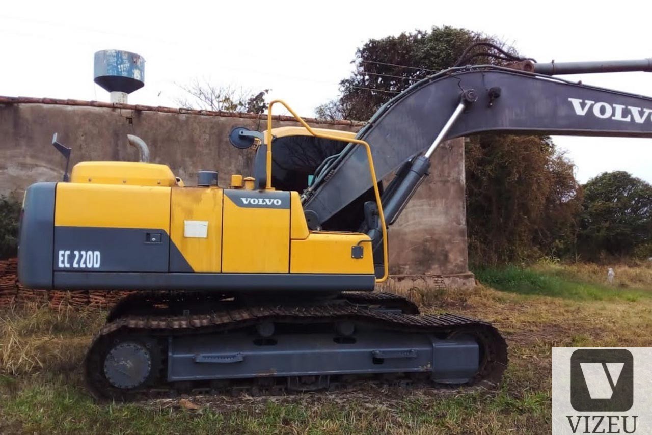 VOLVO EC220D 2014