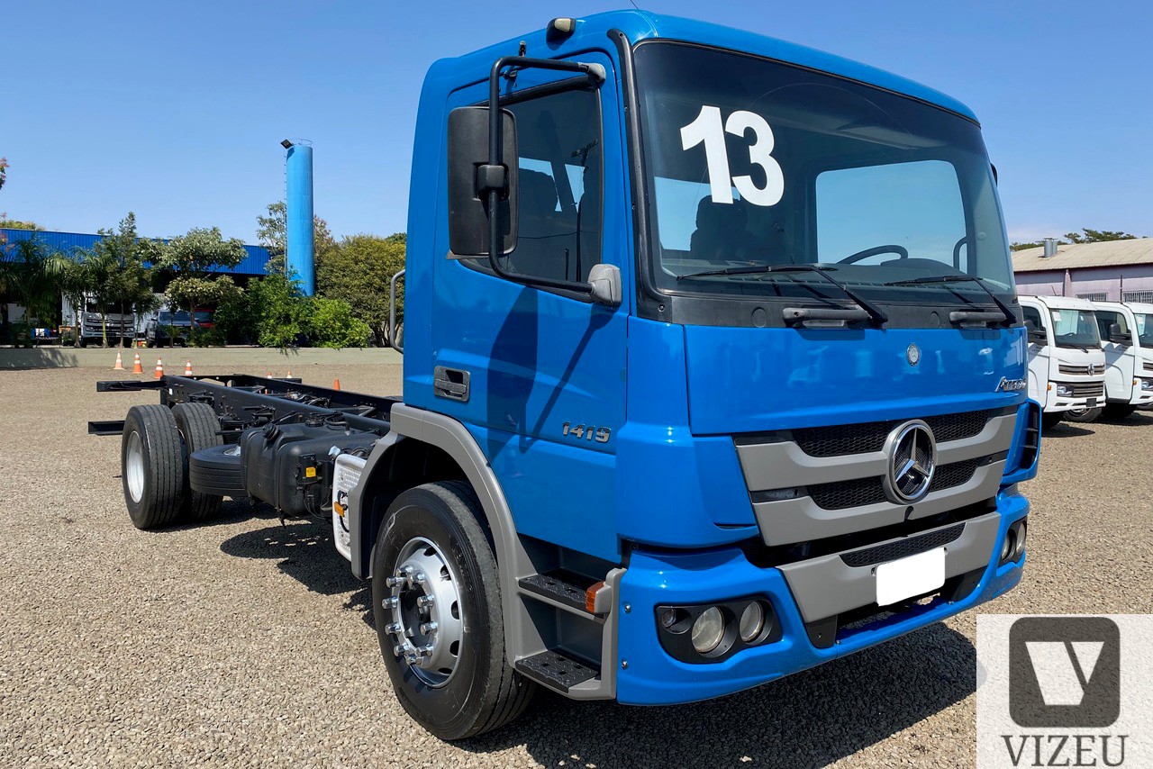 MERCEDES BENZ MB1419 2013